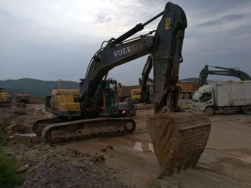 山西出售转让二手12000小时2010年沃尔沃EC360BLC挖掘机