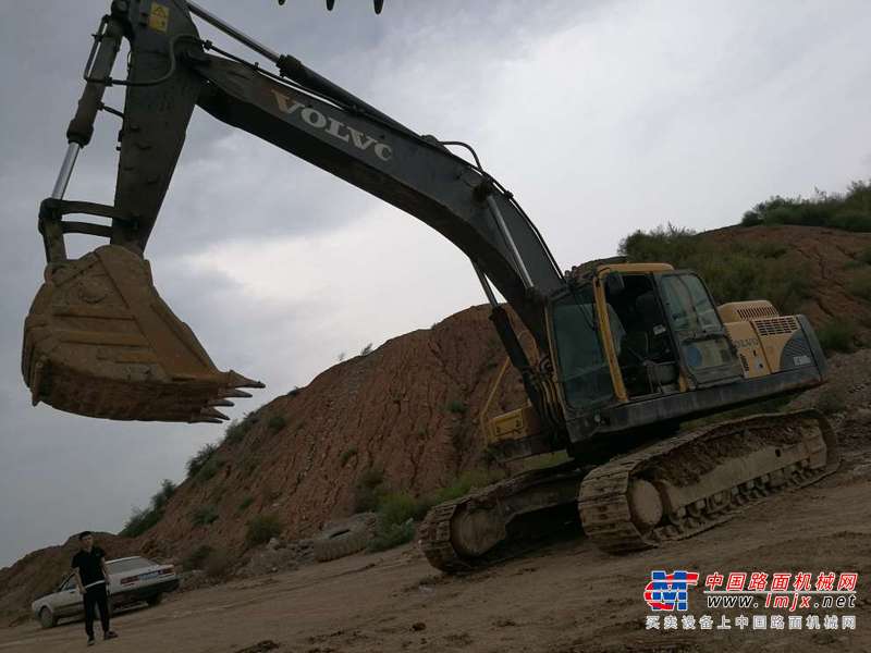 山西出售转让二手12000小时2010年沃尔沃EC360BLC挖掘机
