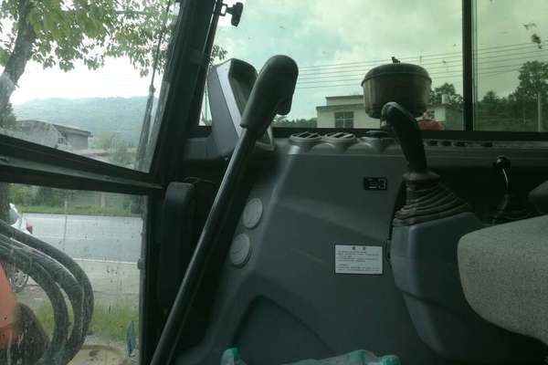 江西出售转让二手1500小时2016年斗山DX55挖掘机