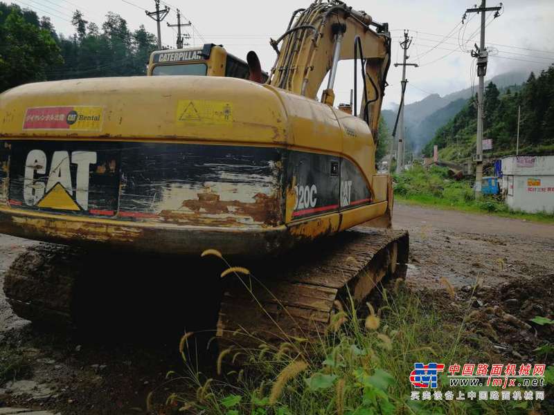 贵州出售转让二手10800小时2005年卡特彼勒320C挖掘机