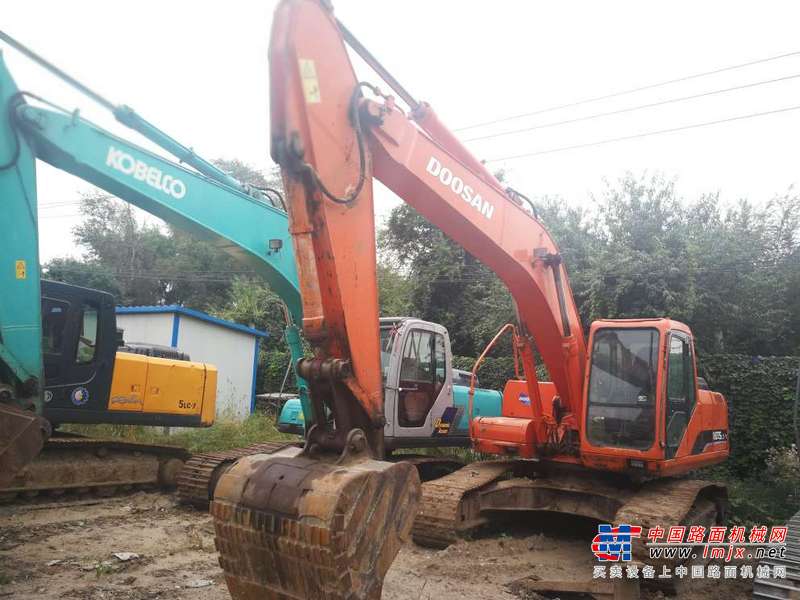 吉林出售转让二手15000小时2007年斗山DH225挖掘机