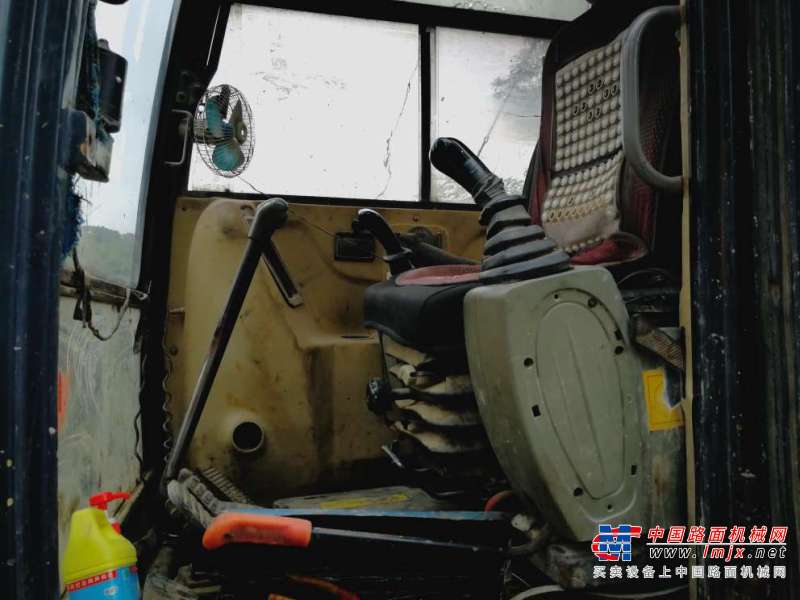 贵州出售转让二手7800小时2010年福田雷沃FR85挖掘机