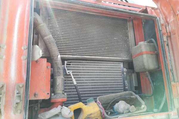 辽宁出售转让二手9000小时2006年斗山DH225LC挖掘机