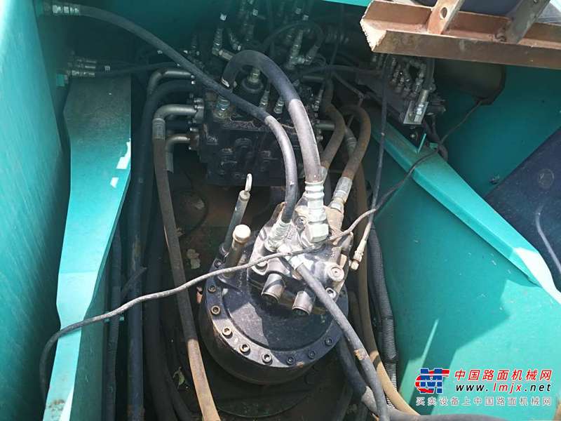 吉林出售转让二手6000小时2013年神钢SK260LC挖掘机