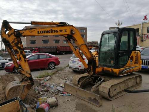 内蒙古出售转让二手7000小时2012年龙工LG6060挖掘机