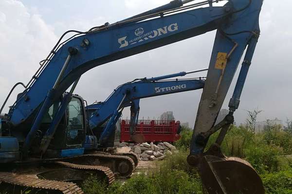 安徽出售转让二手7800小时2012年山重建机GC228LC挖掘机
