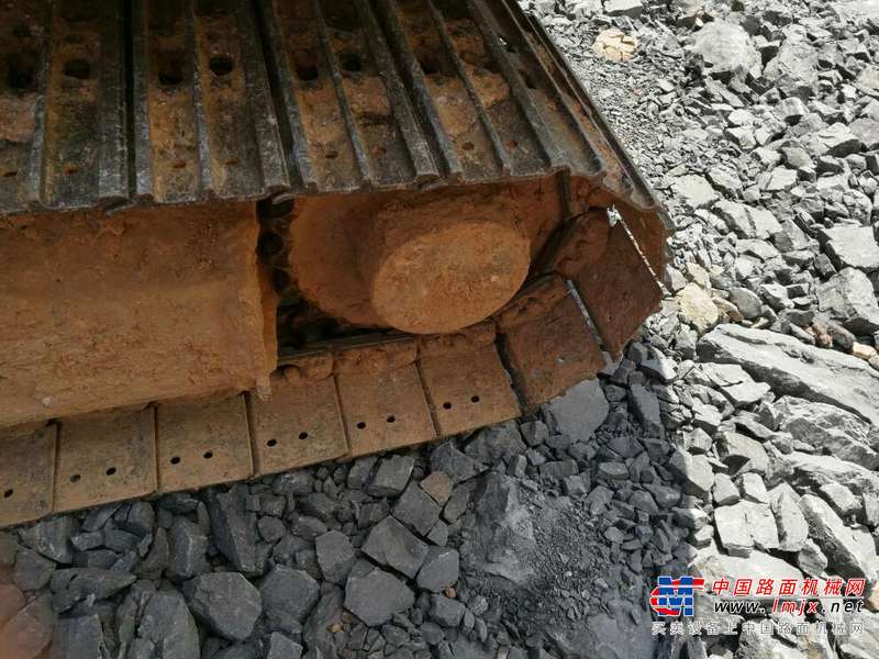 江西出售转让二手3800小时2015年柳工CLG906D挖掘机