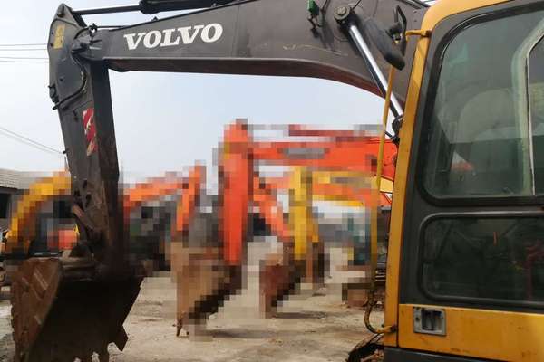 陕西出售转让二手7500小时2009年沃尔沃EC210BLC挖掘机