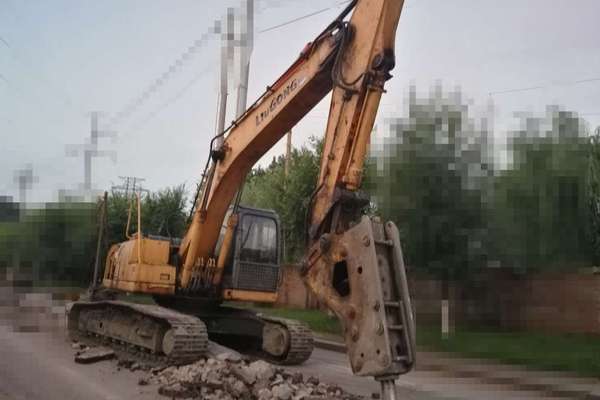 辽宁出售转让二手4800小时2011年柳工CLG922D挖掘机