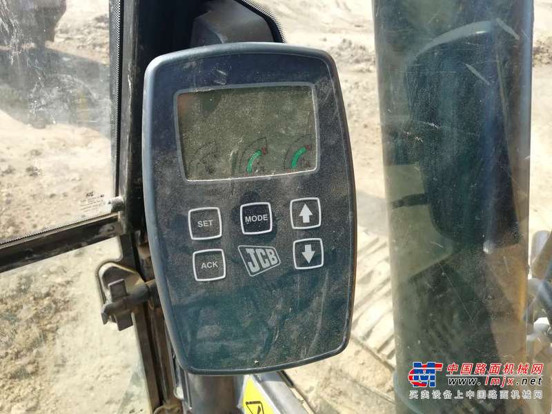 山东出售转让二手6152小时2013年JCBJS200SC挖掘机