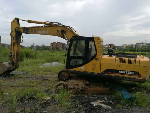 江西出售转让二手10000小时2010年厦工XG822LC挖掘机