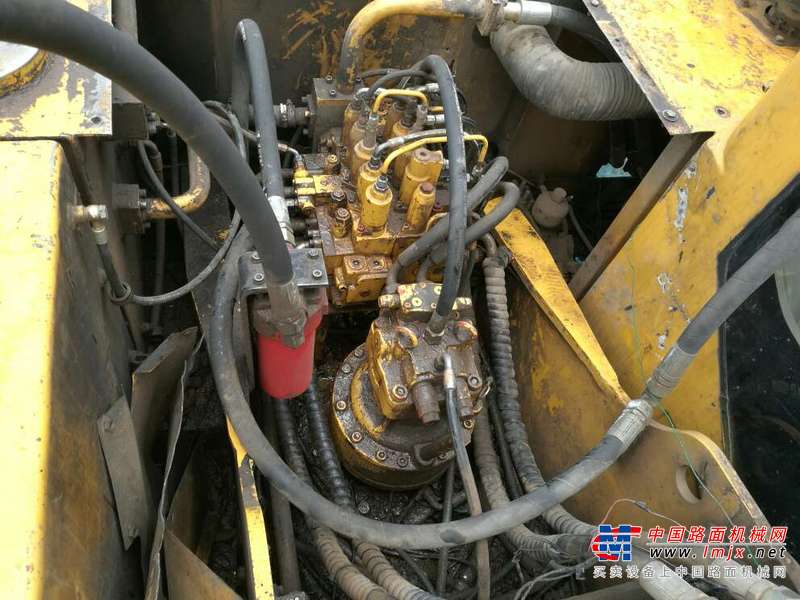 江西出售转让二手10000小时2010年厦工XG822LC挖掘机