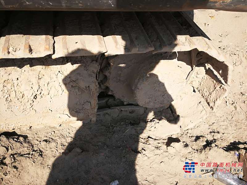 吉林出售转让二手9000小时2010年山重建机907B挖掘机