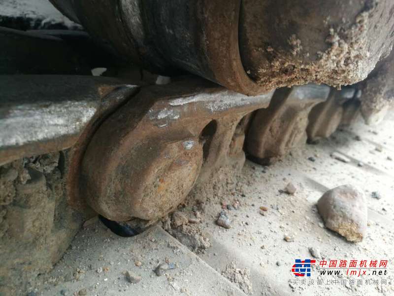 黑龙江出售转让二手10000小时2003年日立EX75UR挖掘机