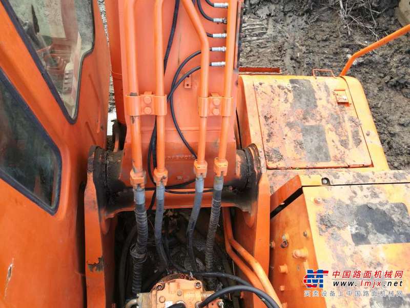 吉林出售转让二手9500小时2010年斗山DH225LC挖掘机