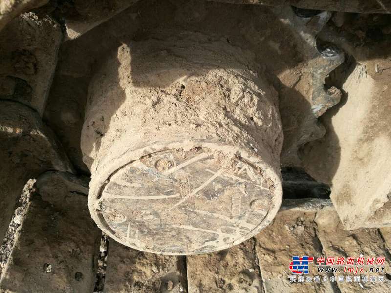 黑龙江出售转让二手9000小时2008年日立ZX70挖掘机