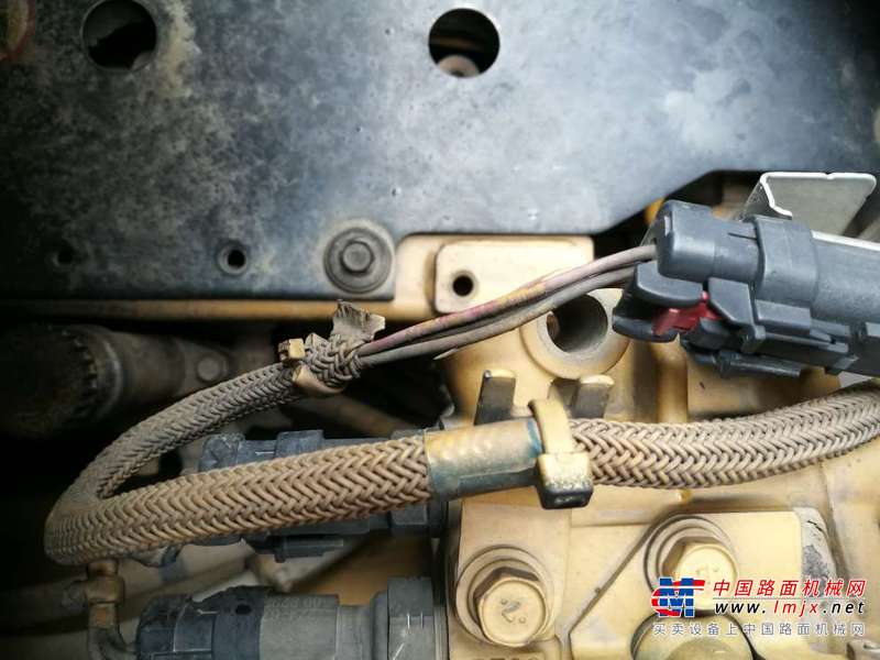 辽宁出售转让二手4500小时2010年卡特彼勒320D挖掘机