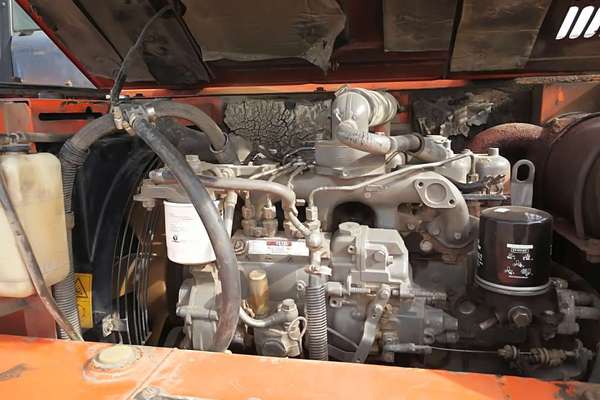 吉林出售转让二手10000小时2008年日立ZX70挖掘机