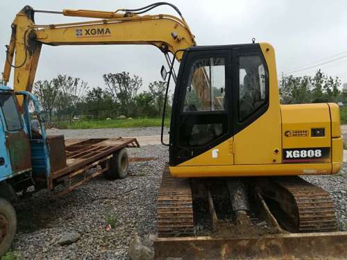 安徽出售转让二手8000小时2012年厦工XG808挖掘机