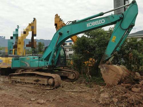 四川出售转让二手10000小时2007年神钢SK250LC挖掘机
