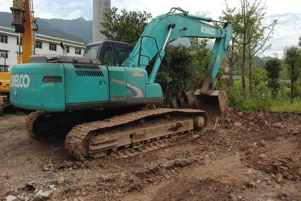 四川出售转让二手10000小时2007年神钢SK250LC挖掘机
