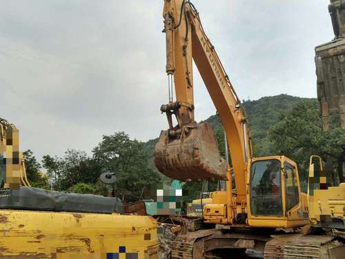 四川出售转让二手8134小时2008年现代R225挖掘机