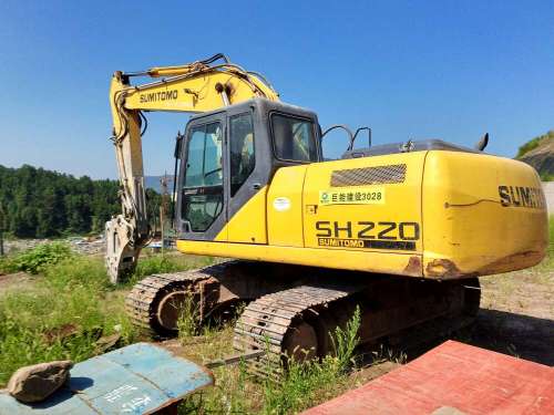 四川出售转让二手9000小时2011年住友SH220挖掘机