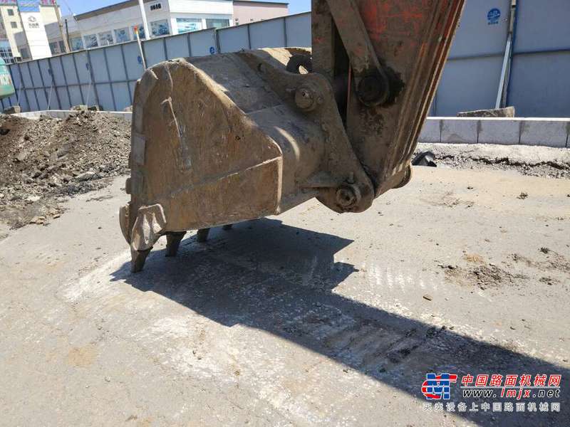 吉林出售转让二手14351小时2009年斗山DH225LC挖掘机