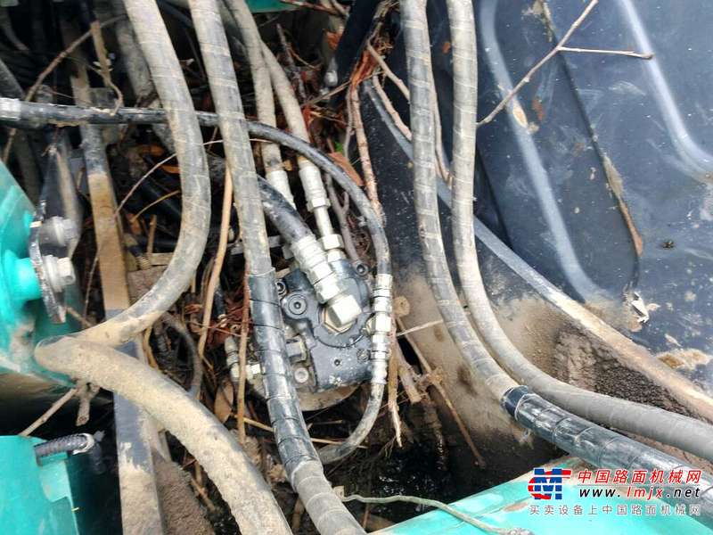 四川出售转让二手4000小时2013年神钢SK75挖掘机