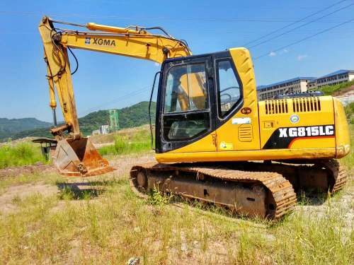 四川出售转让二手7000小时2011年厦工XG815LC挖掘机