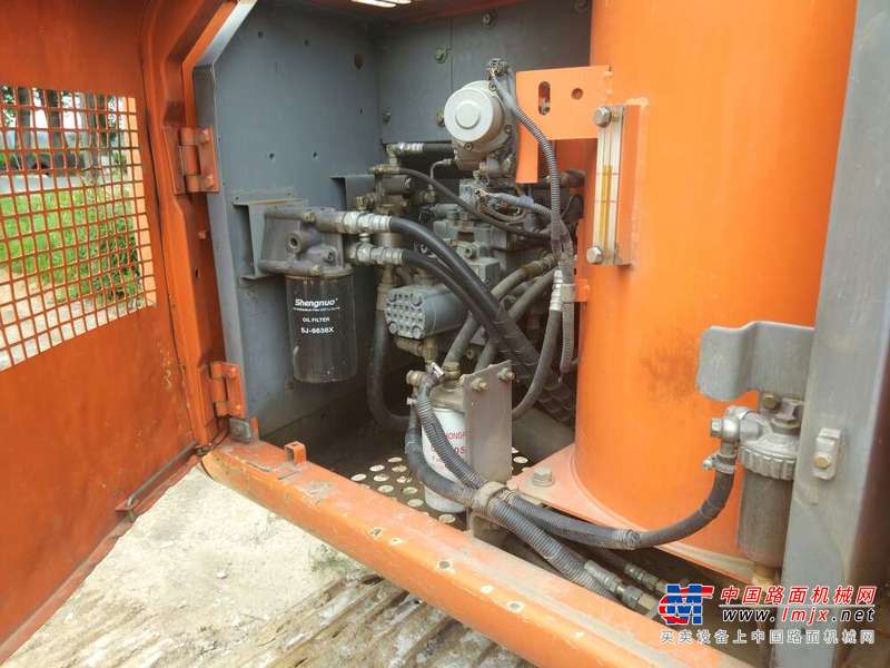 吉林出售转让二手7541小时2011年日立ZX120挖掘机