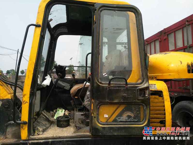山西出售转让二手8000小时2008年现代R60挖掘机