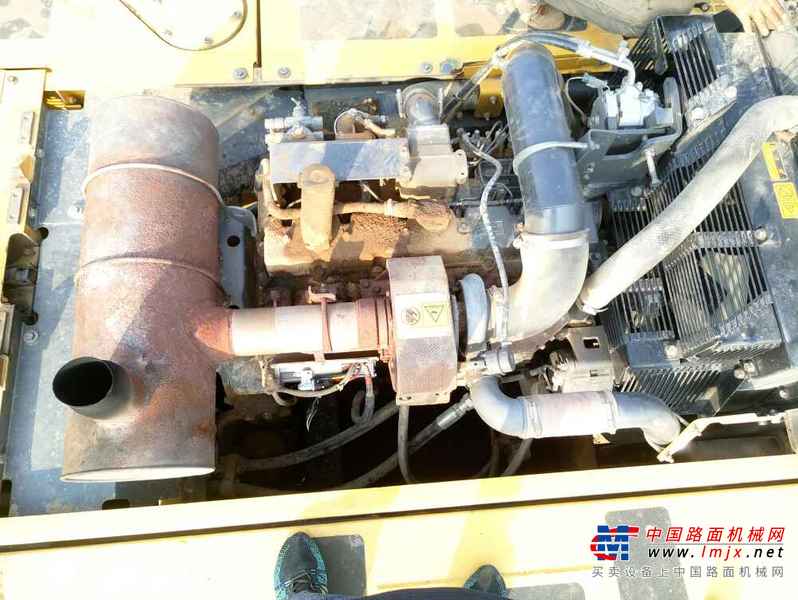 山西出售转让二手8000小时2010年小松PC360挖掘机