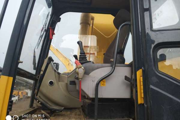 云南出售转让二手4707小时2014年中联重科ZE230E挖掘机