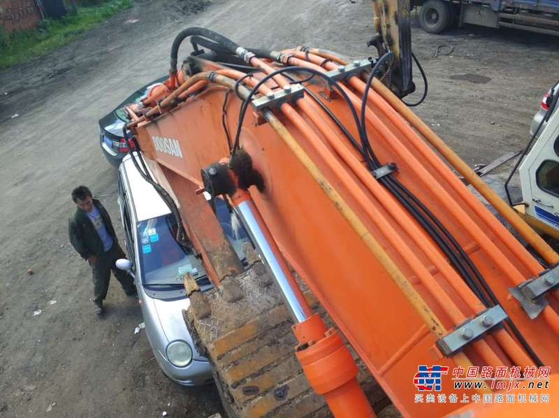 黑龙江出售转让二手10111小时2008年斗山DH150LC挖掘机