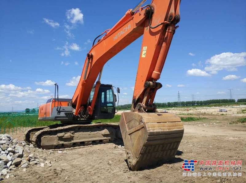 黑龙江出售转让二手8625小时2011年日立ZX330挖掘机