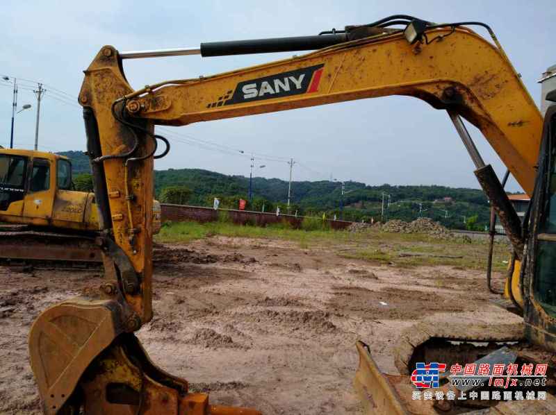 四川出售转让二手4000小时2015年三一重工SY75挖掘机