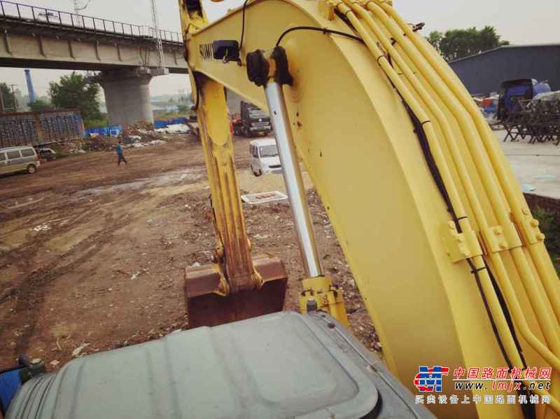 黑龙江出售转让二手2315小时2011年住友SH240挖掘机