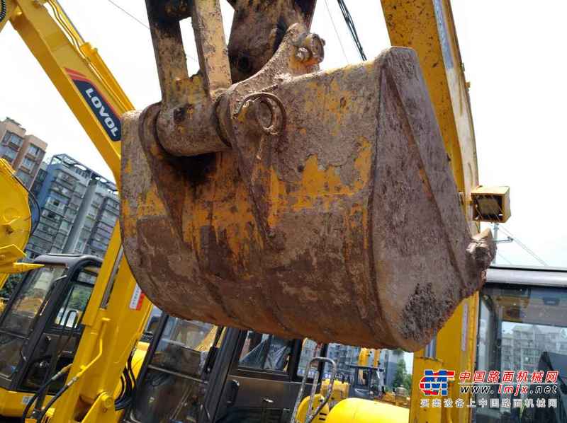 四川出售转让二手9000小时2010年福田雷沃FR60挖掘机