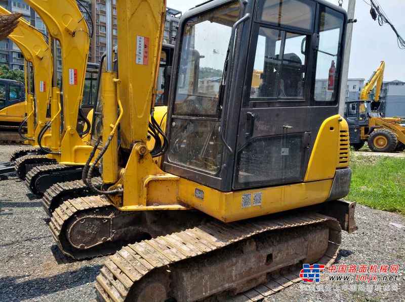 四川出售转让二手9000小时2010年福田雷沃FR60挖掘机