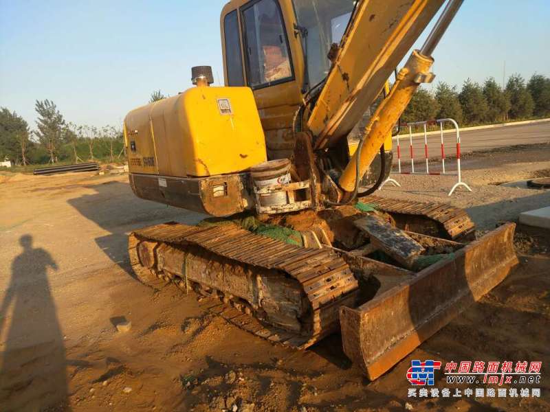 河南出售转让二手6892小时2011年彭浦SW200挖掘机
