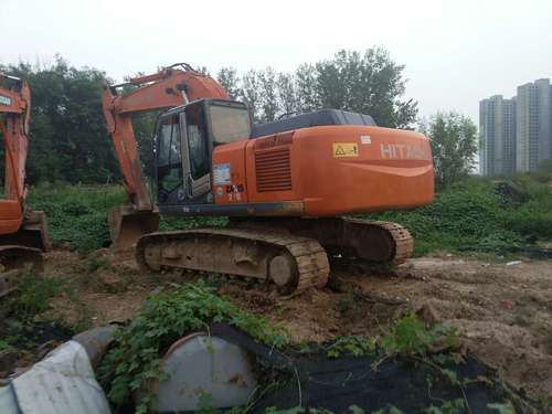 河南出售转让二手8536小时2010年日立ZX240挖掘机