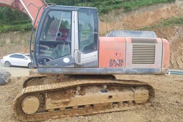 贵州出售转让二手9800小时2010年日立ZX240挖掘机