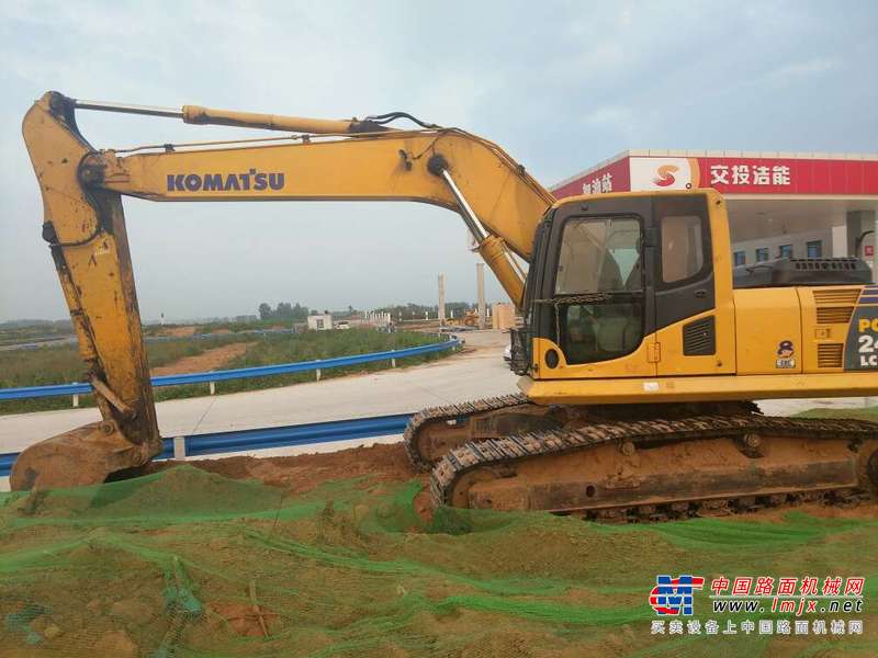 河南出售转让二手7376小时2012年小松PC240挖掘机