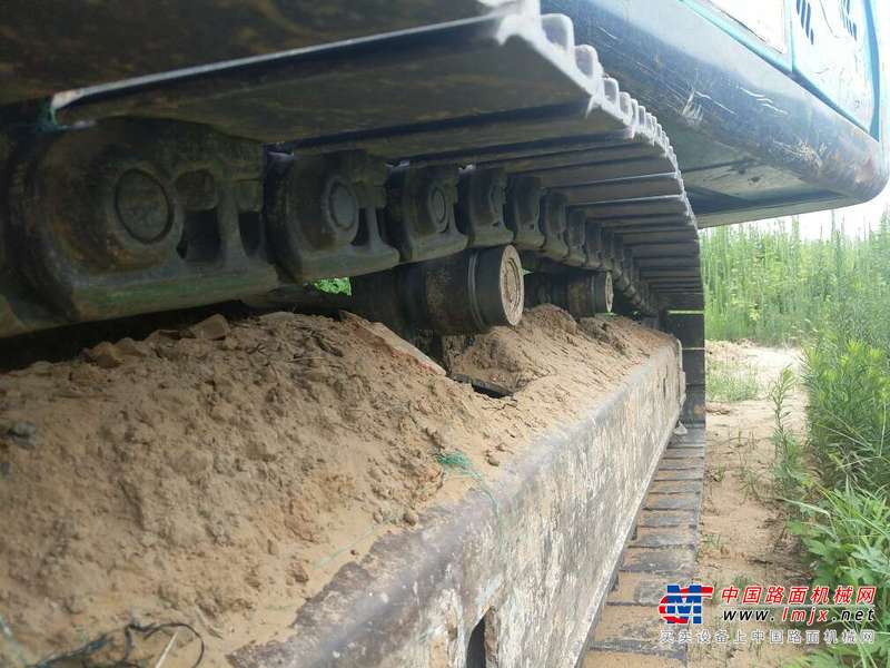 河南出售转让二手8694小时2009年神钢SK260LC挖掘机