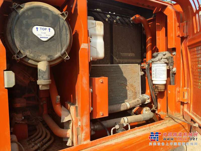 河南出售转让二手1863小时2015年斗山DH150LC挖掘机