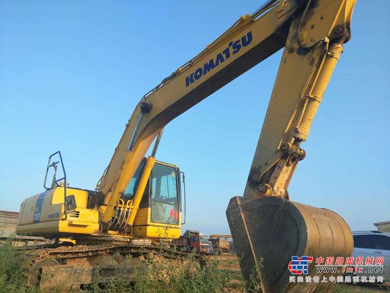 河南出售转让二手2006小时2014年小松PC220挖掘机