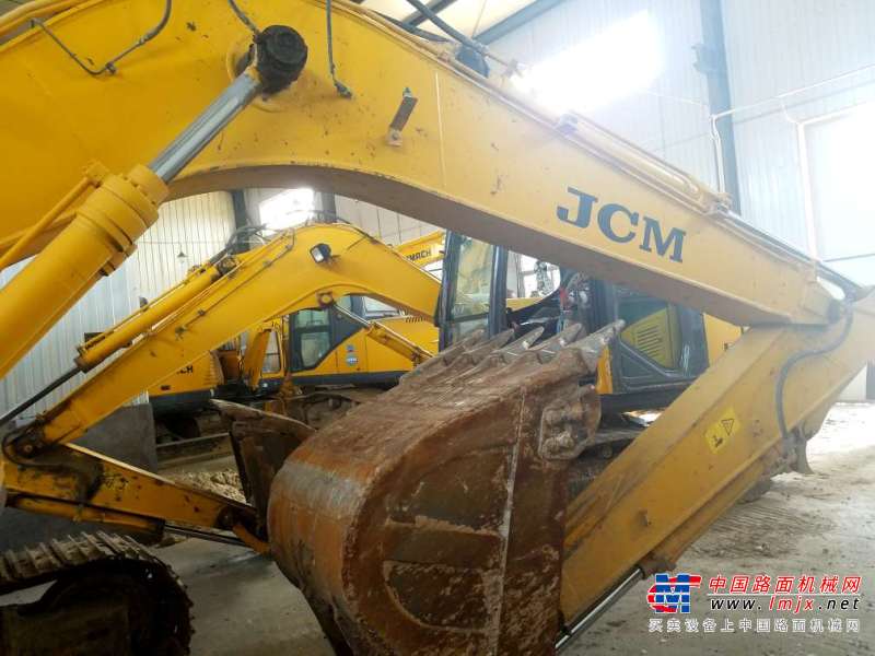 宁夏出售转让二手6000小时2011年山重建机JCM913D挖掘机