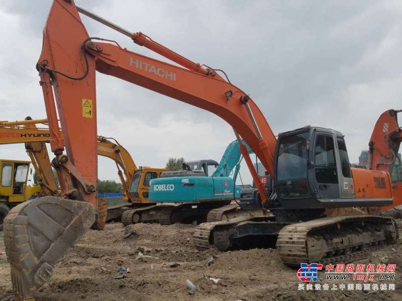 宁夏出售转让二手6000小时2011年日立ZX250LCH挖掘机
