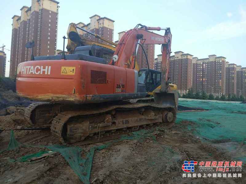河南出售转让二手5783小时2011年日立ZX200挖掘机